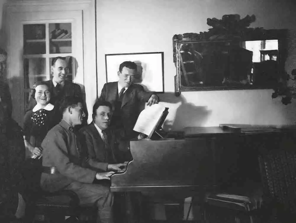 Poulenc et ses mécènes : convergences sociales