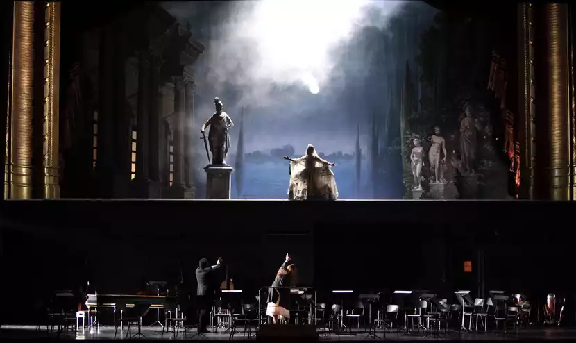 Les Contes d'Hoffmann