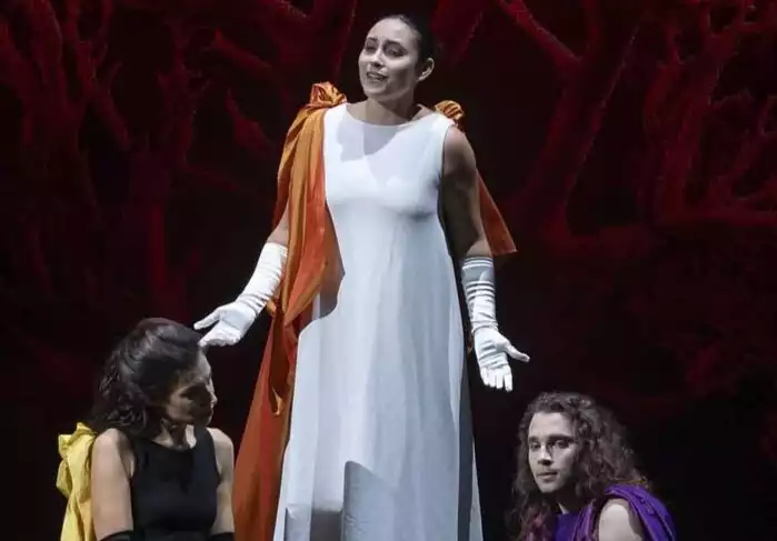 Alcina